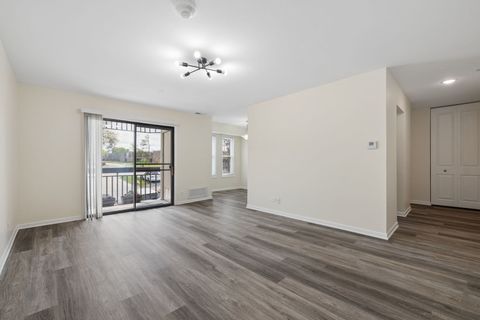 Tiny photo for 2216 Country Club Drive #15, Woodridge, IL 60517 (MLS # 12631064)