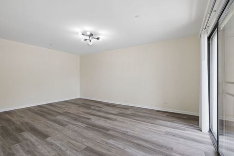 Tiny photo for 2216 Country Club Drive #15, Woodridge, IL 60517 (MLS # 12631064)