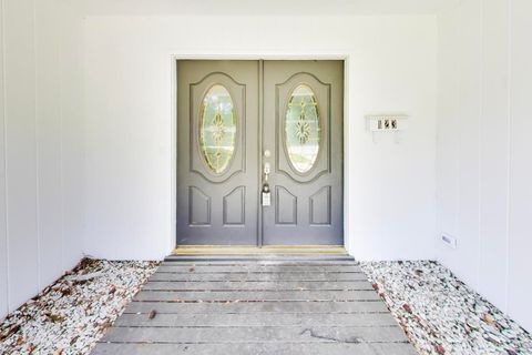 Tiny photo for 123 Boulder Hill Pass, Montgomery, IL 60538 (MLS # 12667309)