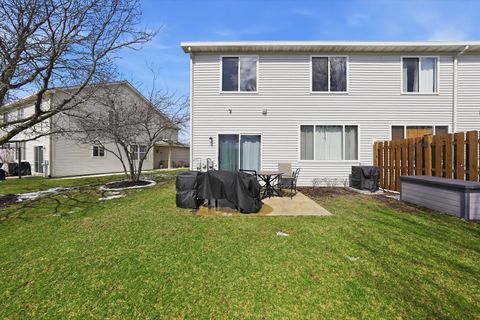 Tiny photo for 1819 S Wentworth Circle, Romeoville, IL 60446 (MLS # 12571622)