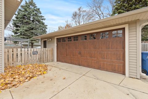 Tiny photo for 572 Maple Avenue, Lisle, IL 60532 (MLS # 12524362)