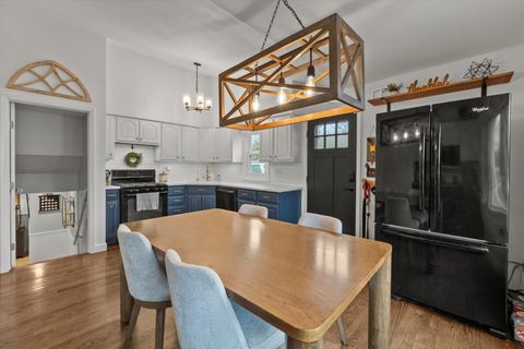 Tiny photo for 572 Maple Avenue, Lisle, IL 60532 (MLS # 12524362)