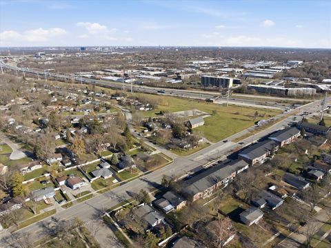 Tiny photo for 572 Maple Avenue, Lisle, IL 60532 (MLS # 12524362)