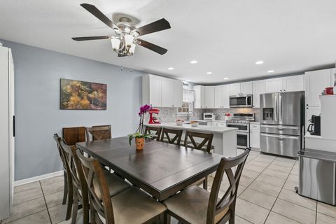 Tiny photo for 313 S Elm Street, Manteno, IL 60950 (MLS # 12586616)