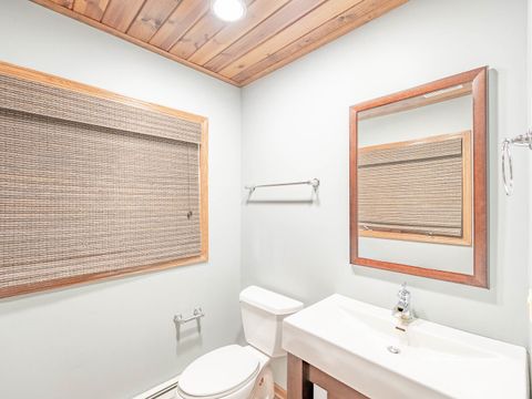 Tiny photo for 21 E Stonegate Drive, Prospect Heights, IL 60070 (MLS # 12492096)