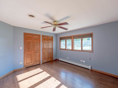 Tiny photo for 21 E Stonegate Drive, Prospect Heights, IL 60070 (MLS # 12492096)