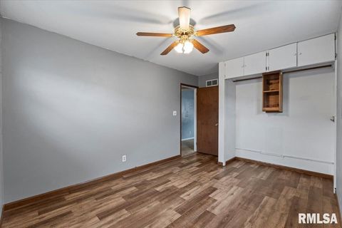 Tiny photo for 5017 44TH Avenue, Moline, IL 61265 (MLS # QC4268457)