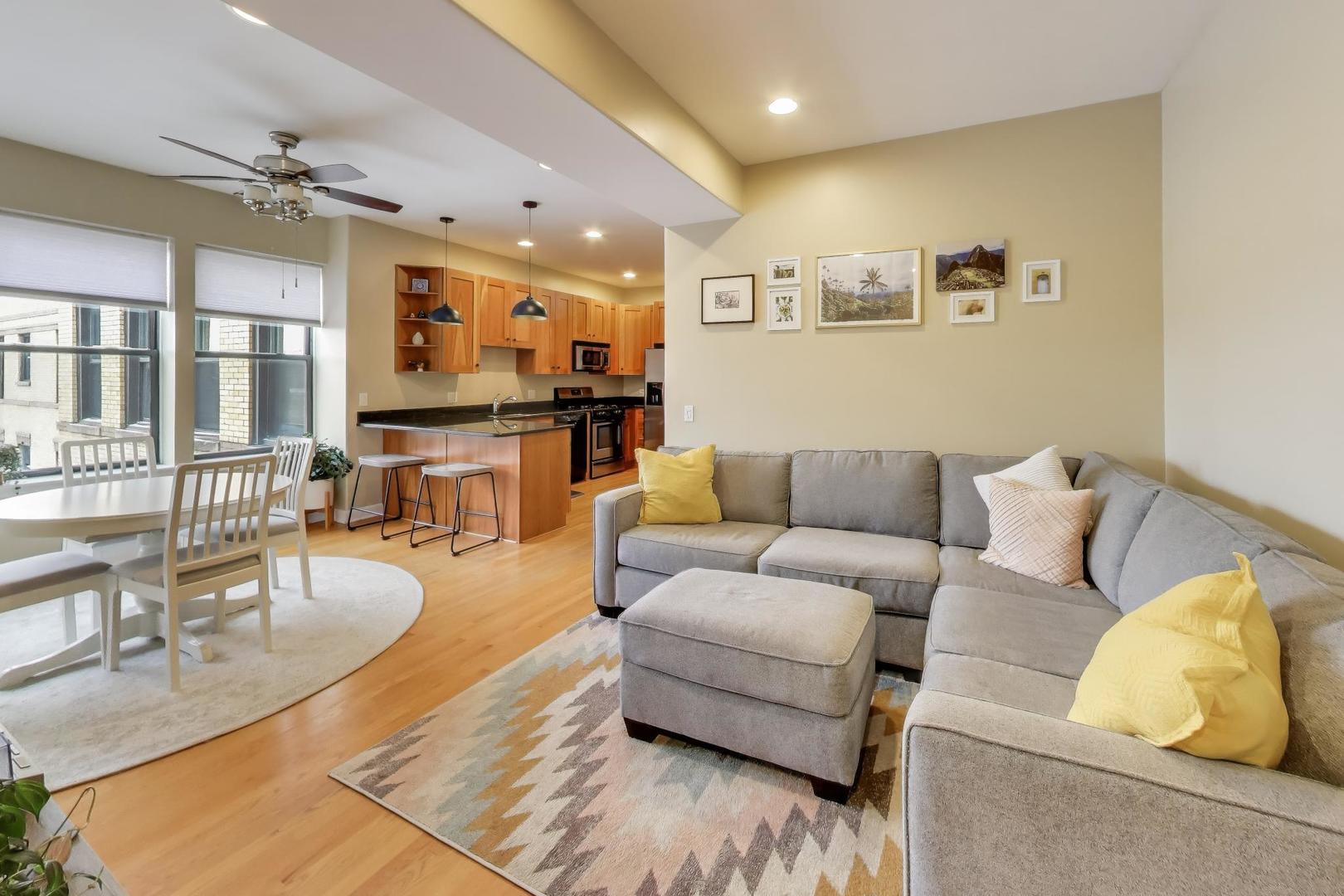 4823 N Kimball Avenue 3