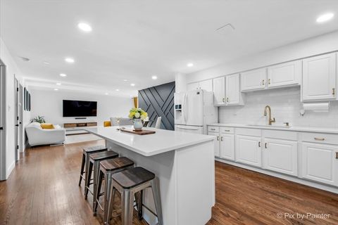Tiny photo for 3121 Paris Avenue #304, River Grove, IL 60171 (MLS # 12491864)