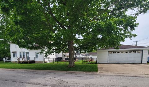 Tiny photo for 1205 S 7th Avenue, Kankakee, IL 60901 (MLS # 12638676)