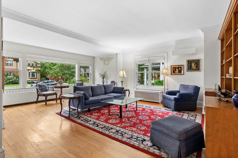Tiny photo for 520 Courtland Avenue, Park Ridge, IL 60068 (MLS # 12762908)