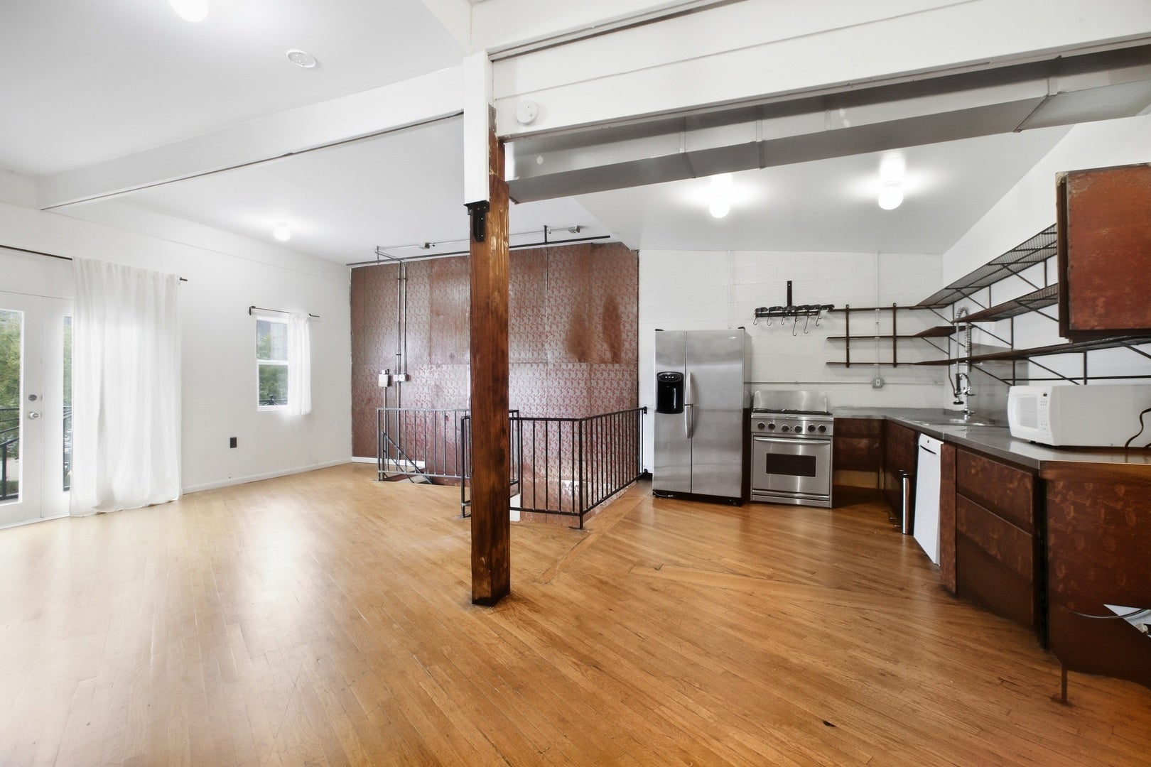 1111 W Randolph Street 2