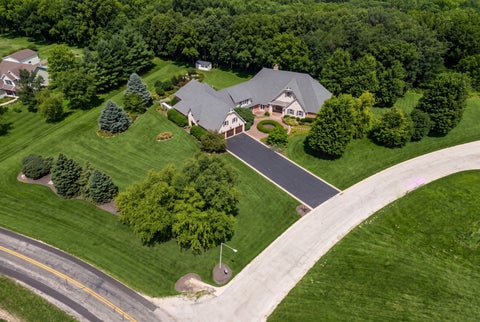 Tiny photo for 5337 Oak Meadow Court, Plano, IL 60545 (MLS # 12715573)