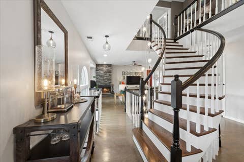 Tiny photo for 716 W JUNIOR Terrace #A, Chicago, IL 60613 (MLS # 12712539)