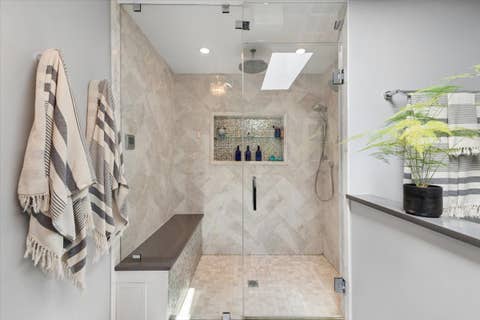 Tiny photo for 716 W JUNIOR Terrace #A, Chicago, IL 60613 (MLS # 12712539)