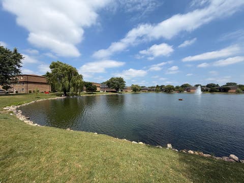 Tiny photo for 9428 Bay Colony Drive #1S, Des Plaines, IL 60016 (MLS # 12715746)