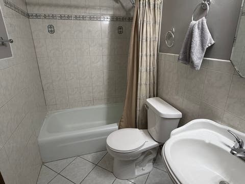 Tiny photo for 9428 Bay Colony Drive #1S, Des Plaines, IL 60016 (MLS # 12715746)