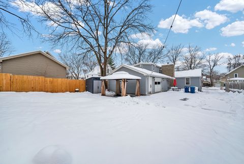 Tiny photo for 541 Charles Street, Aurora, IL 60506 (MLS # 12536639)