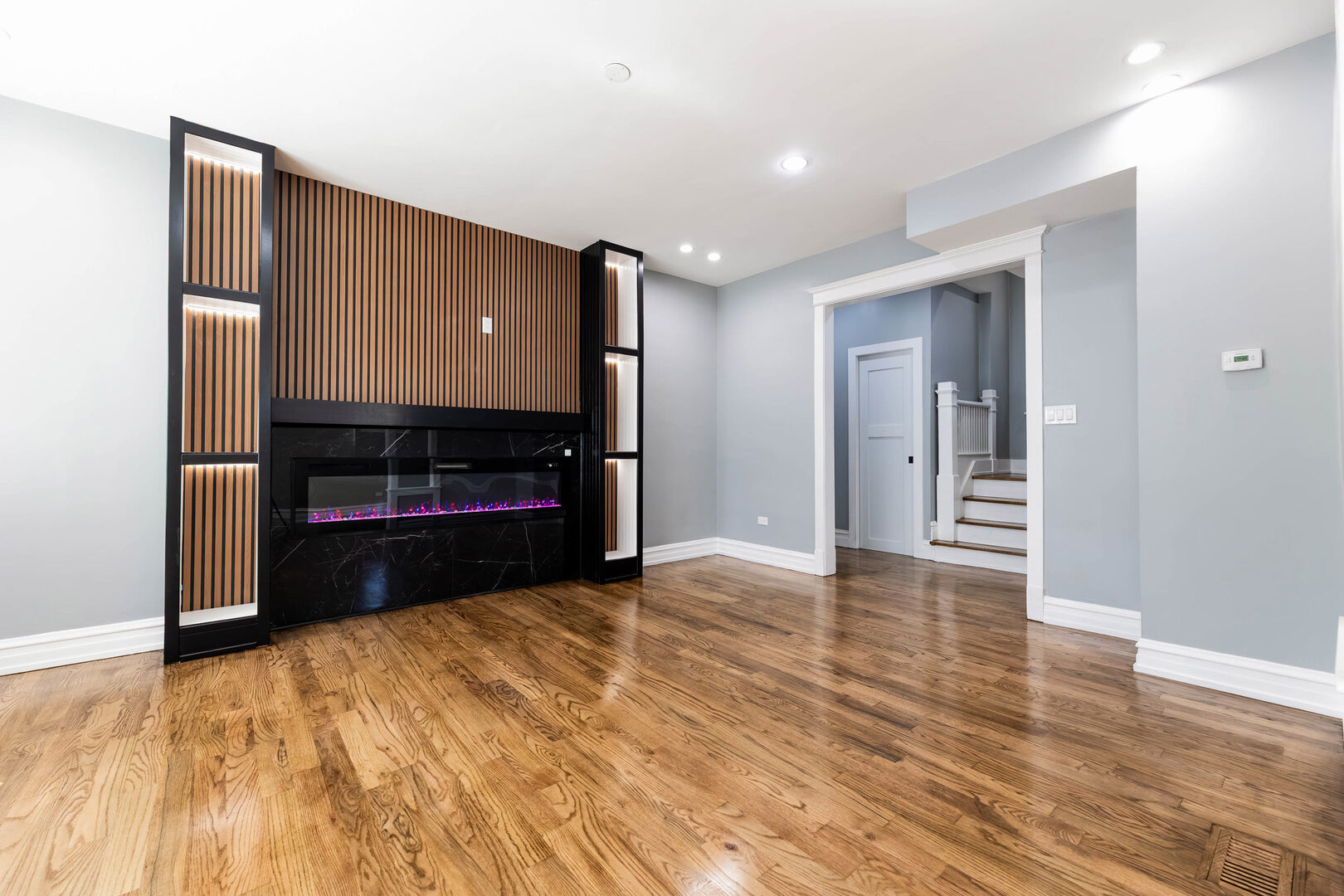 8817 S Morgan Street