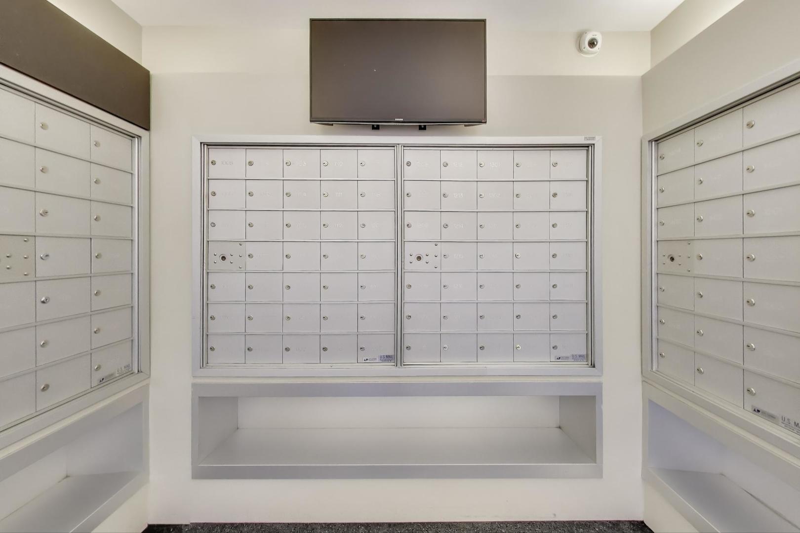 9725 Woods Drive 503