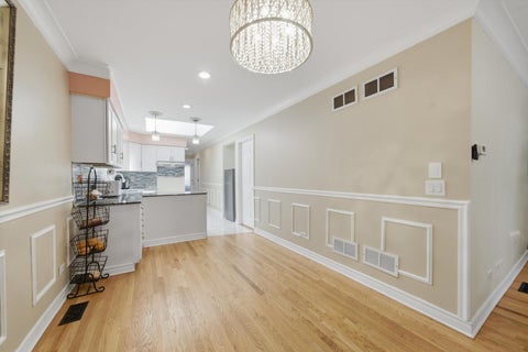 Tiny photo for 2922 W Nelson Street, Chicago, IL 60618 (MLS # 12717334)