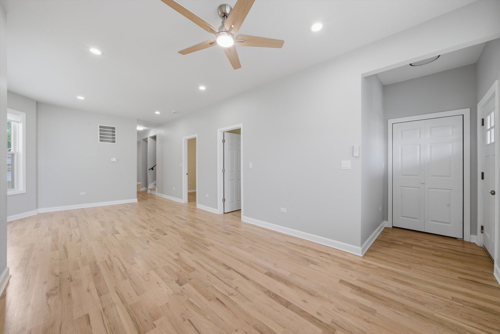 1249 W 73rd Place