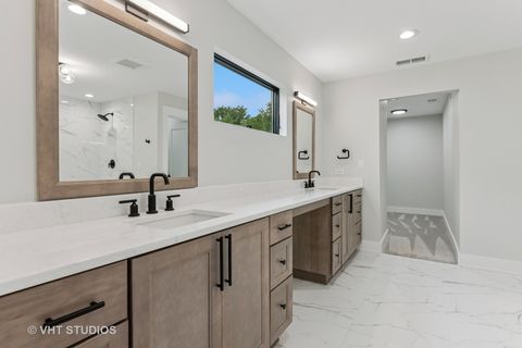 Tiny photo for 1527 N Louise Lane, Palatine, IL 60067 (MLS # 12497960)