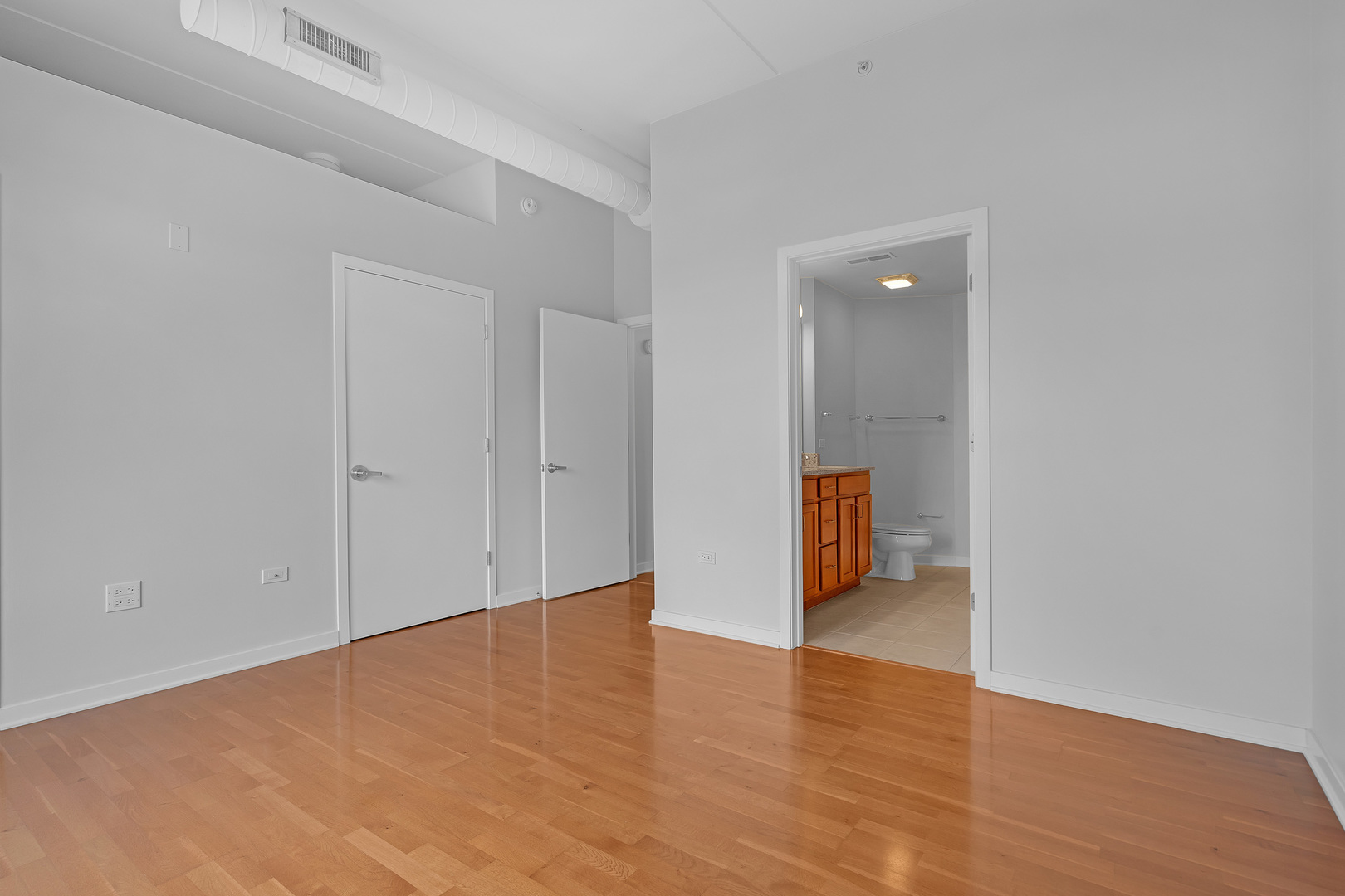 647 Metropolitan Way Unit 508, Des Plaines, IL 60016 — MLS #12681767 — photo 10 of 26