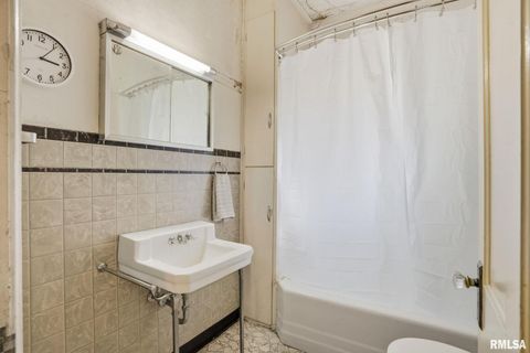 Tiny photo for 228 S 2ND Street, Le Claire, IA 52753 (MLS # 12608290)