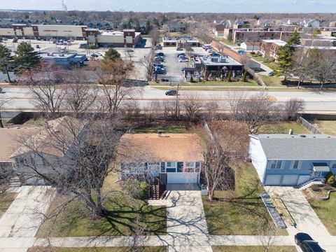 Tiny photo for 314 Sutherland Lane, Bloomingdale, IL 60108 (MLS # 12591315)