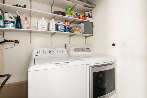 Tiny photo for 314 Sutherland Lane, Bloomingdale, IL 60108 (MLS # 12591315)