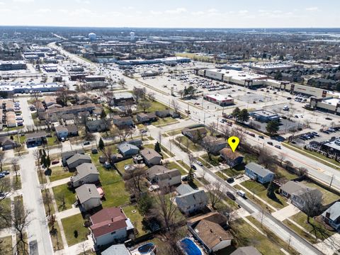 Tiny photo for 314 Sutherland Lane, Bloomingdale, IL 60108 (MLS # 12591315)