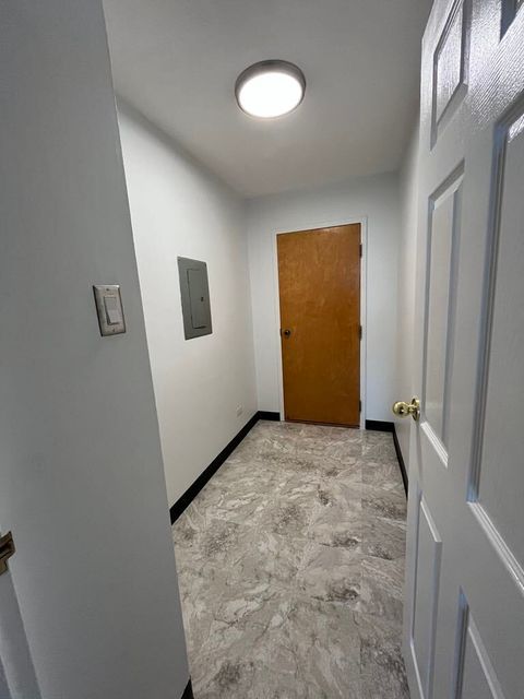 Tiny photo for 600 Naples Court #510, Glenview, IL 60025 (MLS # 12523217)