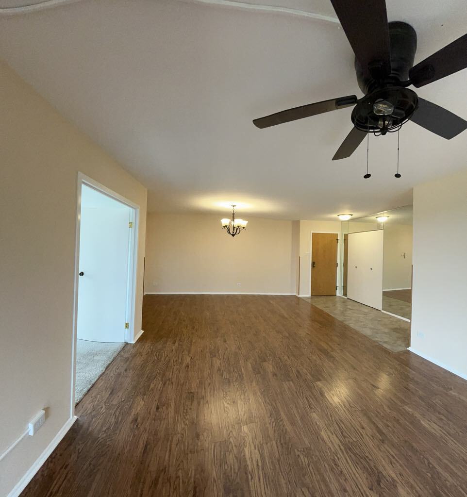 600 Naples Court 510