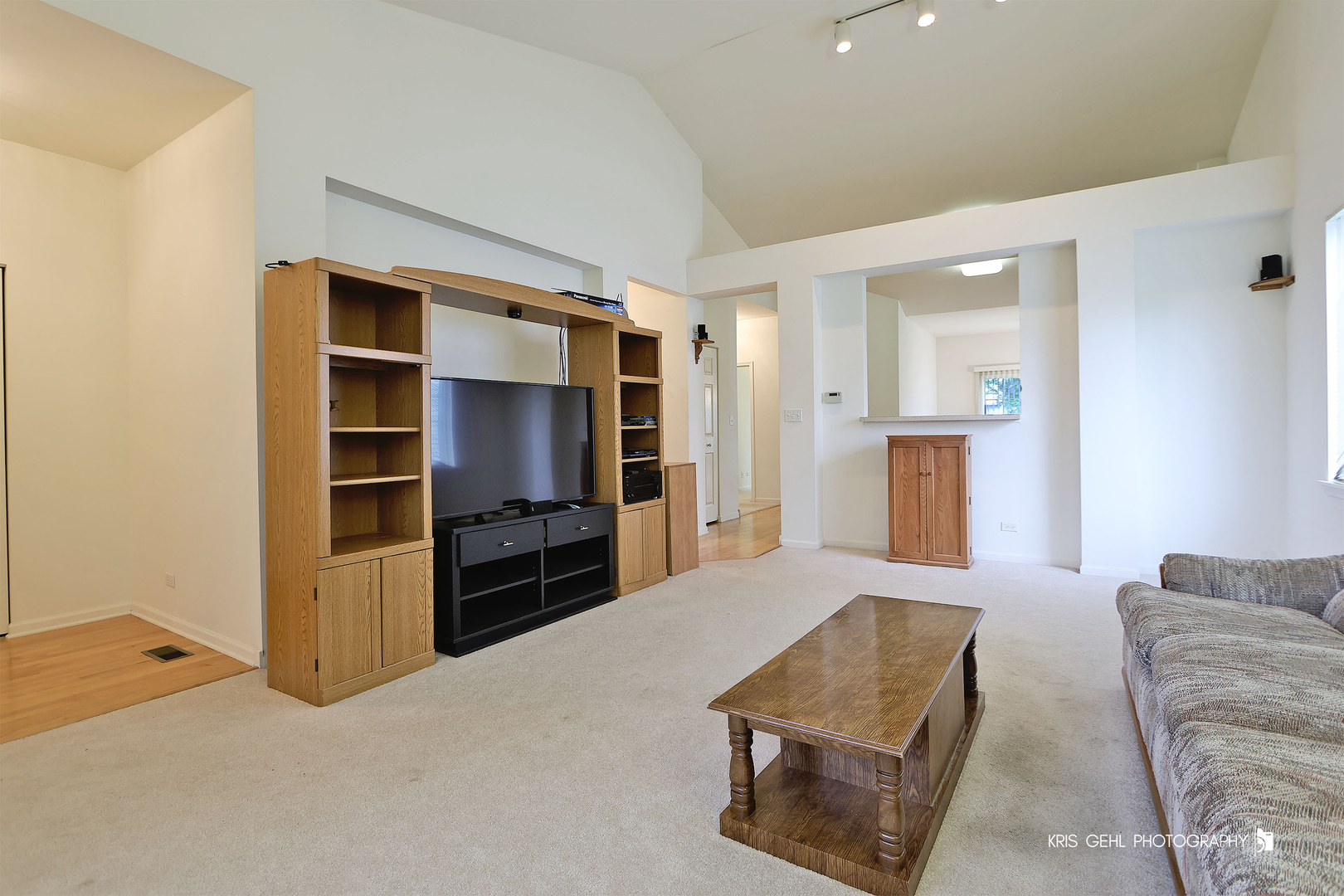 734 S Montclair Drive