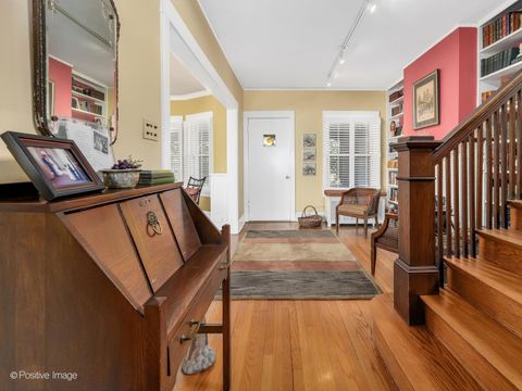 Tiny photo for 632 N Ridgeland Avenue, Oak Park, IL 60302 (MLS # 12593421)