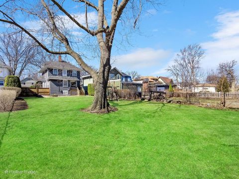 Tiny photo for 632 N Ridgeland Avenue, Oak Park, IL 60302 (MLS # 12593421)