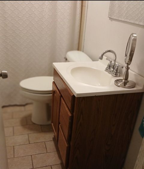 Tiny photo for 13515 S Baltimore Avenue, Chicago, IL 60633 (MLS # 12619175)