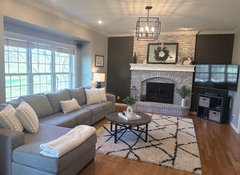 Tiny photo for N552 W Weaver Circle, Geneva, IL 60134 (MLS # 12618923)