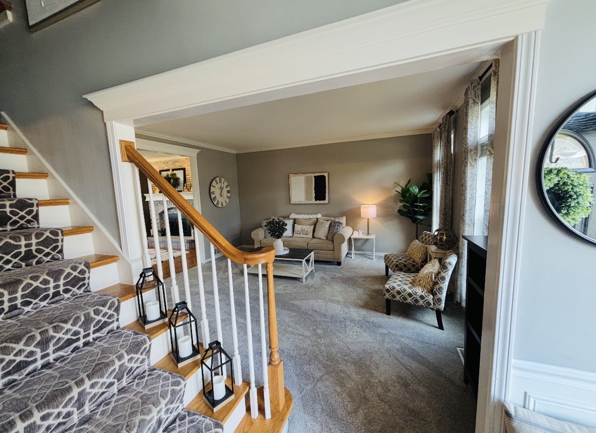 N552 W Weaver Circle