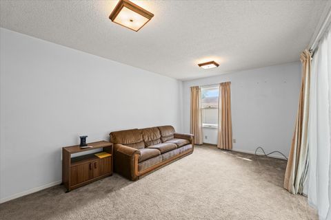 Tiny photo for 2509 S Lynn Street, Urbana, IL 61801 (MLS # 12425649)