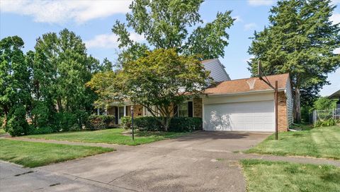 Tiny photo for 2509 S Lynn Street, Urbana, IL 61801 (MLS # 12425649)