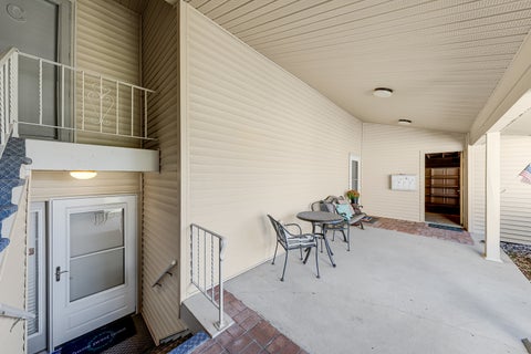 Tiny photo for 602 Devonshire Court #D, McHenry, IL 60050 (MLS # 12778773)
