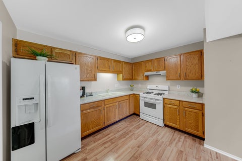Tiny photo for 602 Devonshire Court #D, McHenry, IL 60050 (MLS # 12778773)