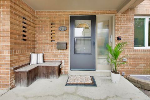 Tiny photo for 342 Park Avenue, Highland Park, IL 60035 (MLS # 12585047)