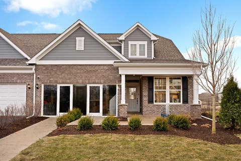 Photo of 6201 Links Drive #24001, Woodridge, IL 60517 (MLS # 12704741)