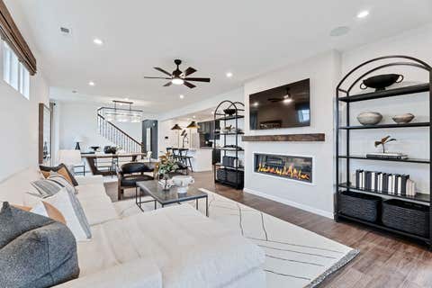 Tiny photo for 6201 Links Drive #24001, Woodridge, IL 60517 (MLS # 12704741)