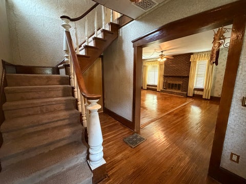 Tiny photo for 203 E Market Street, Farmer City, IL 61842 (MLS # 12753803)