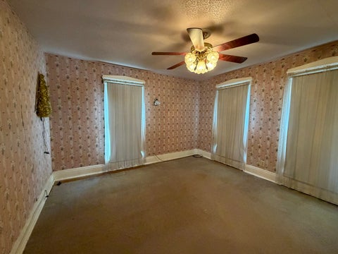 Tiny photo for 203 E Market Street, Farmer City, IL 61842 (MLS # 12753803)