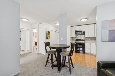 Tiny photo for 400 E RANDOLPH Street #3002, Chicago, IL 60601 (MLS # 12572225)
